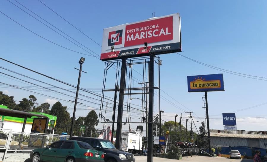 Valla publicitaria CEPSA